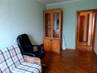 квартира за адресою Леоніда Каденюка просп. (Юрія Гагаріна), 19/30