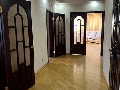 квартира за адресою Раїси Окіпної вул., 4
