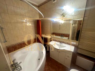 квартира за адресою Володимирська вул., 37