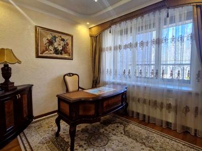 дом по адресу Драгоманова ул., 76