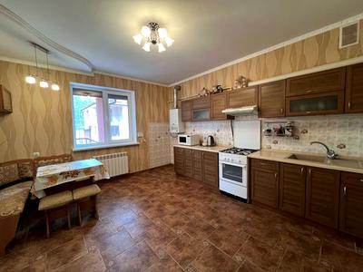 будинок за адресою дружби, 141а