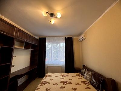 квартира за адресою Українська вул., 83б
