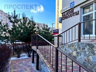 комерційна за адресою Харківська вул., 3/2
