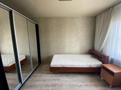 квартира за адресою Драгоманова вул., 1-Л
