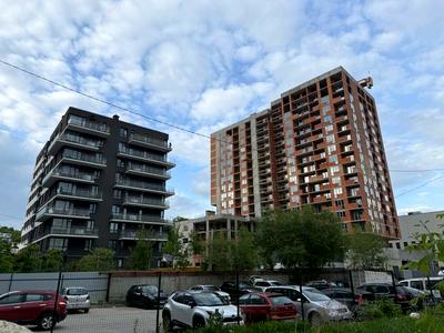 квартира за адресою Гетьмана Івана Мазепи вул. (Топольна), 4