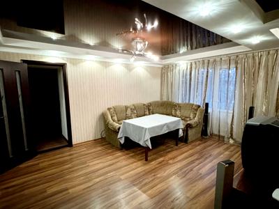 квартира за адресою Максима Чиженка пров. (Матросова), 21