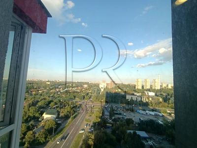 квартира за адресою Академіка Булаховського вул., 2