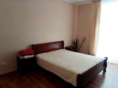 квартира за адресою Якова Головацького вул., 7