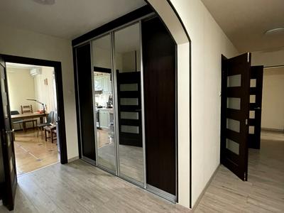 квартира за адресою Урлівська вул., 20