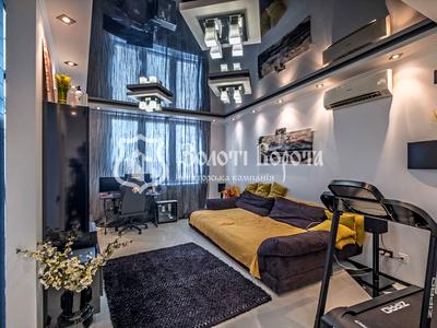квартира по адресу Олены Пчилки ул., 2