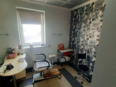 коммерческая по адресу Грушевського ул., 57