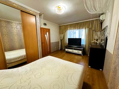 квартира за адресою Срібнокільська вул., 8