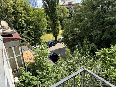 квартира за адресою Повітряних Сил просп. (Повітрофлотський), 21/2