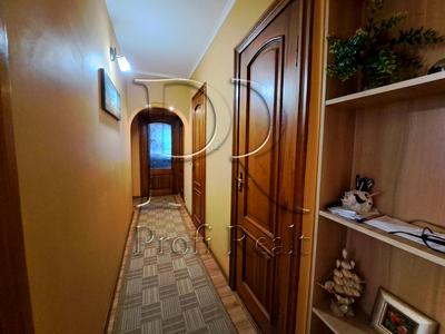 квартира за адресою Київ, Петра Радченка вул., 12