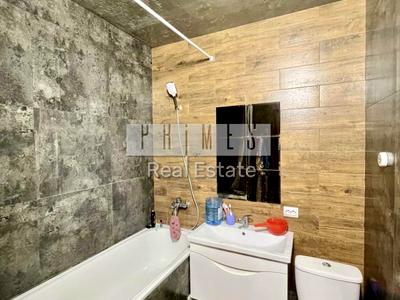 квартира за адресою Бориса Гмирі вул., 16а