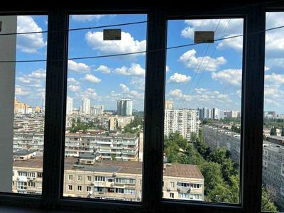 квартира за адресою Дніпровська набережна вул., 13