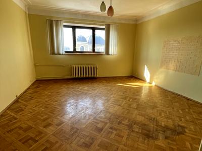 квартира за адресою Костельна вул., 10