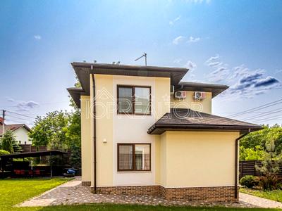 будинок за адресою смт. Мала Данилівка, Армійська