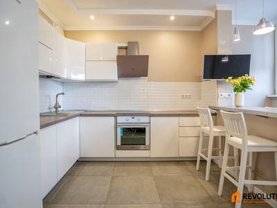квартира за адресою Драгоманова вул., 2-Б