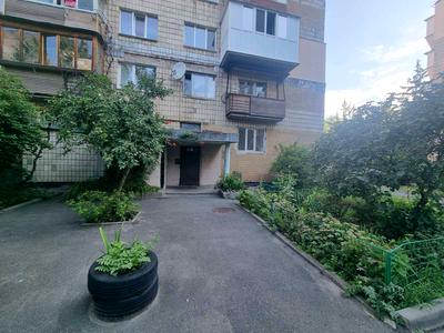 квартира за адресою Русанівський бульв., 4