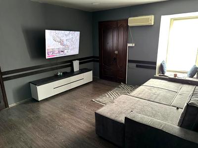 квартира по адресу Толстого Льва пл., 21