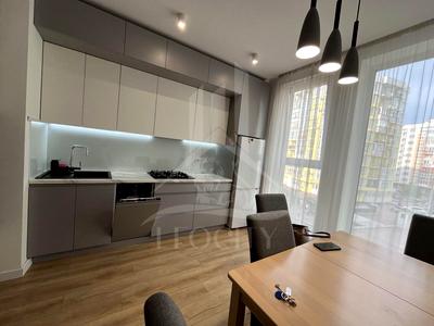 квартира за адресою Залізнична вул., 7