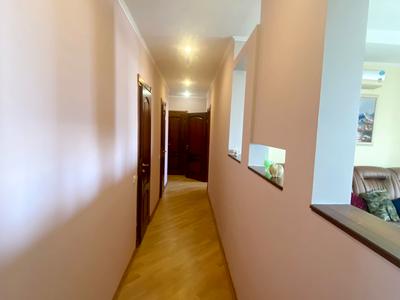квартира за адресою Микільсько-Слобідська вул., 2-Б