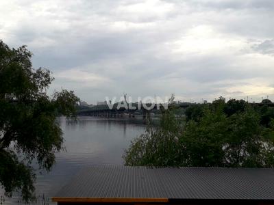 квартира за адресою Дніпровська набережна вул., 11-А