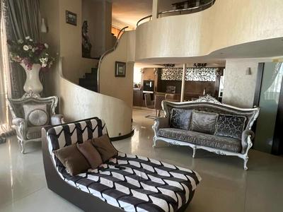 квартира за адресою Старонаводницька вул., 13