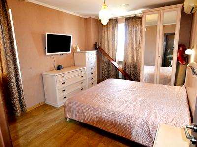квартира за адресою Верховної Ради бульв., 14-Б