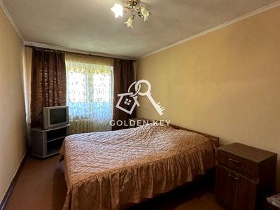 квартира за адресою Володимира Бизова вул. (Якіра), 32