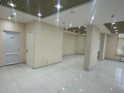 комерційна за адресою Петра Григоренка просп., 22/20