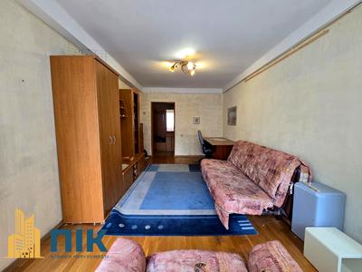 квартира за адресою Романа Ратушного вул. (Волгоградська), 33