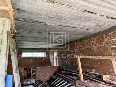 дом по адресу 11-я линия ул., 30