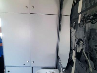 комерційна за адресою Грушевського вул., 57
