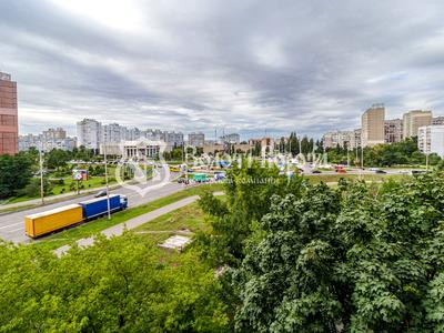 квартира за адресою Рональда Рейгана вул., 10
