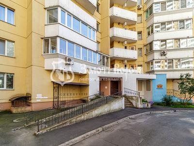 квартира за адресою Оноре де Бальзака вул., 4-А