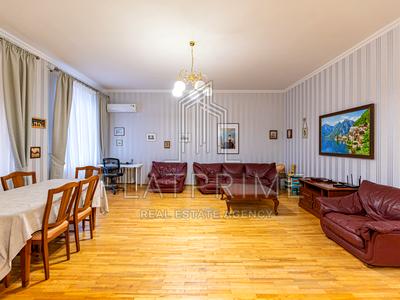 квартира по адресу Назаровская ул. (Ветрова), 9