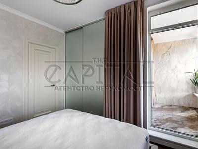 квартира за адресою Салютна вул., 26