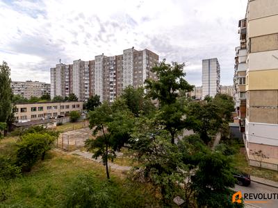 квартира за адресою Олександра Архипенка вул. (Мате Залки), 4