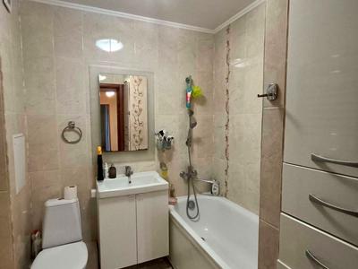 квартира за адресою Слави бульв., 12