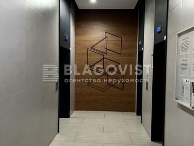 квартира за адресою Зарічна вул., 4