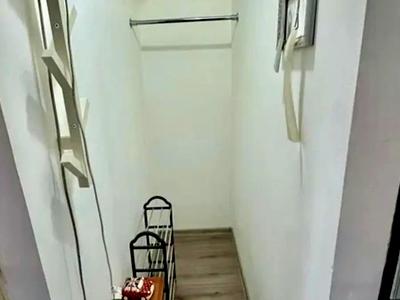 квартира за адресою Київ, Прирічна вул., 19