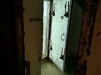 комерційна за адресою Вадима Гетьмана вул., 6