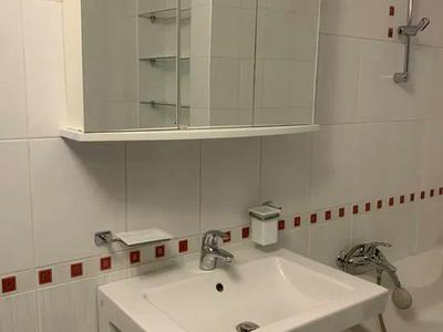 квартира за адресою Анни Ахматової вул., 37