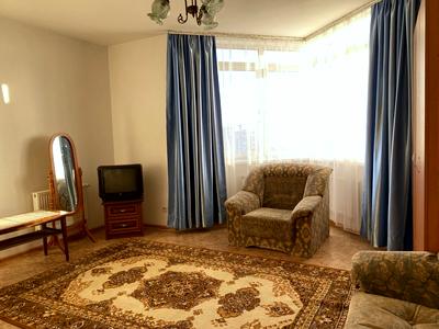 квартира за адресою Бориспільська вул., 4
