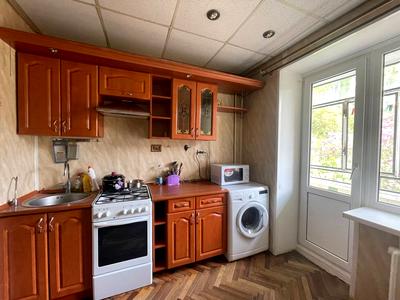квартира за адресою Патона, 17