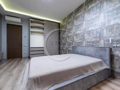 квартира за адресою Андрія Верхогляда вул. (Михайла Драгомирова), 18-А