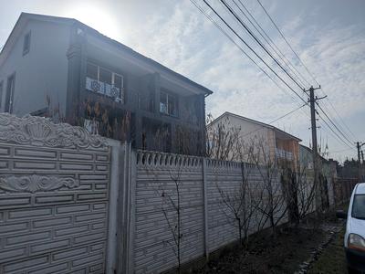 будинок за адресою с. Зоря, Хмельницького Б, 18