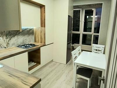 квартира за адресою Героїв Небесної Сотні просп., 26/14